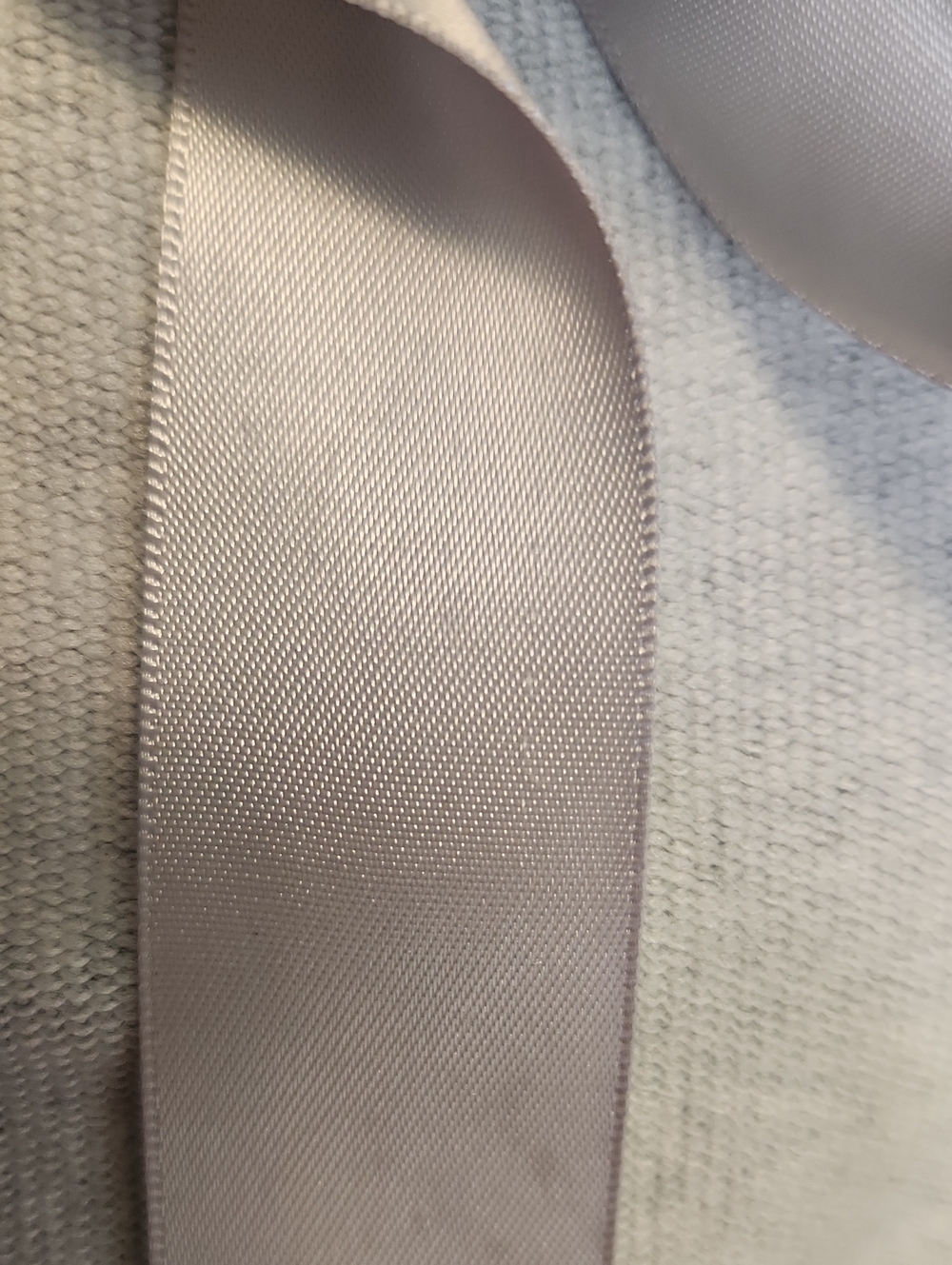 HEATHER GREY CUTOUT BACK RIBBON TIE SWEATSHIRT SIZE LARGE SOFT GIRL AESTHETIC - Picture 7 of 8